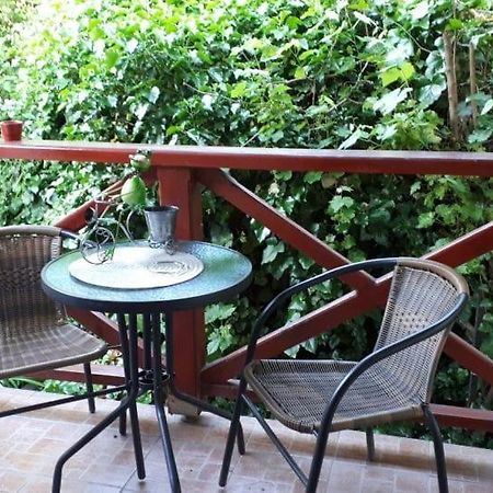 Kerekparos Es Zarandok Vendeghaz Villa Apostag Exteriör bild